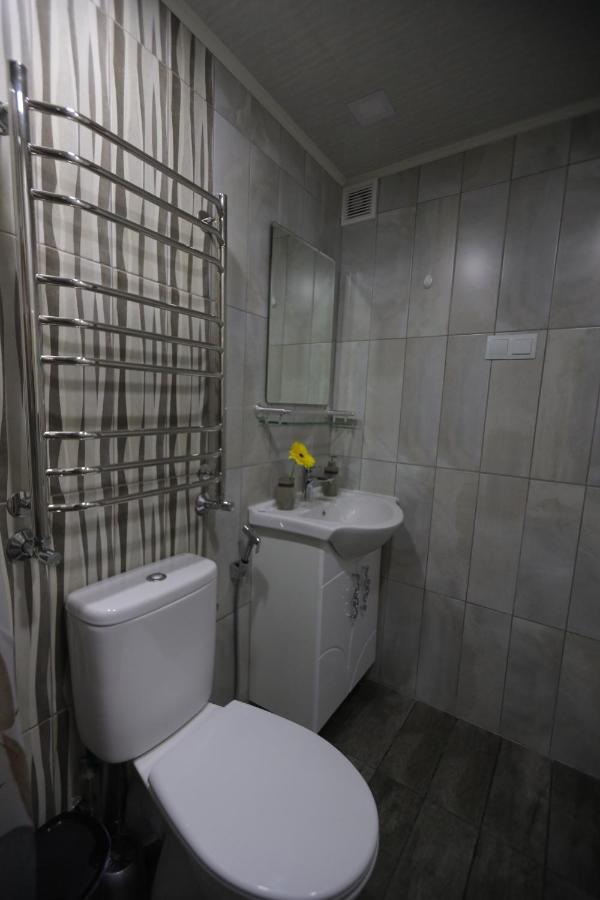 Old Friends Guesthouse غيومري المظهر الخارجي الصورة